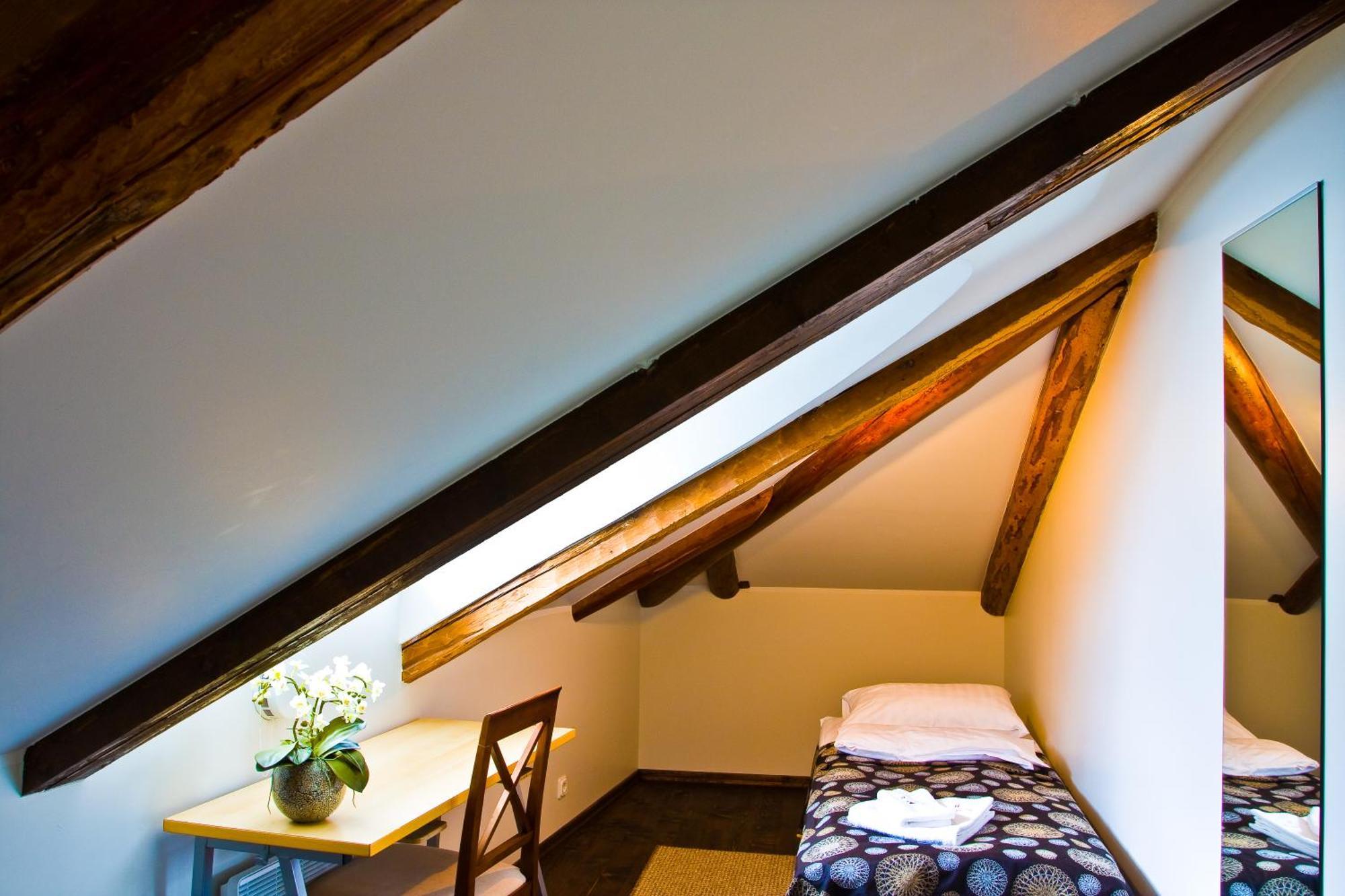 Art Hotell Rakvere Ngoại thất bức ảnh